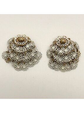 Vintage White Floral Filigree Cha Cha Earrings Gold Cascade Dangle Flower